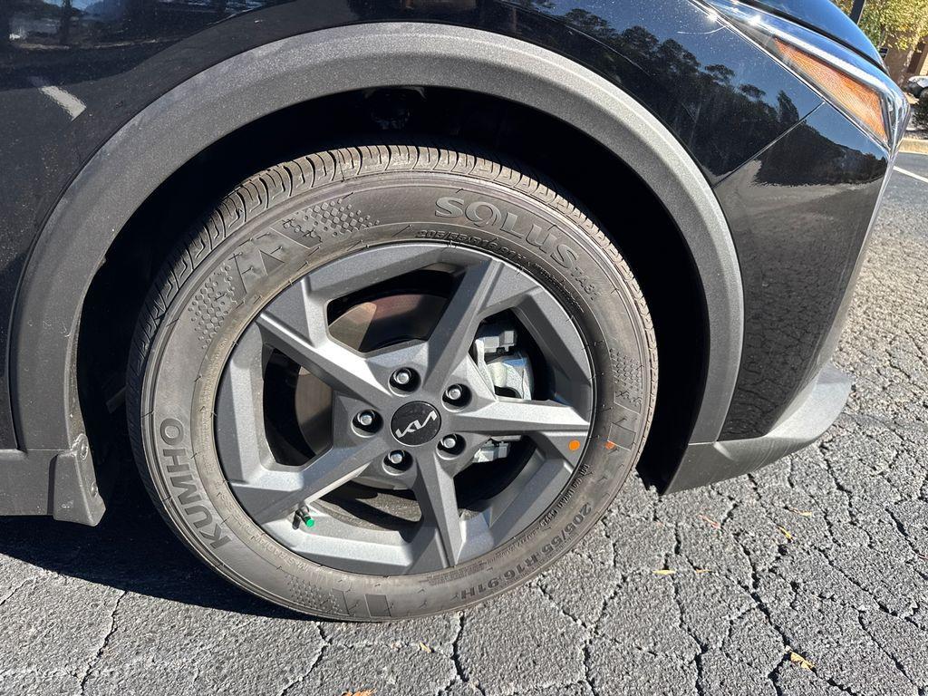 new 2025 Kia K4 car, priced at $23,503