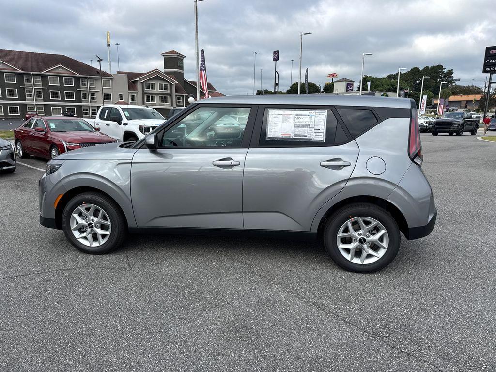 new 2025 Kia Soul car, priced at $23,470