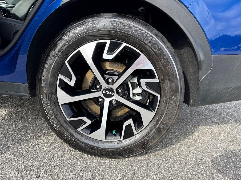 used 2024 Kia Sportage car, priced at $24,998