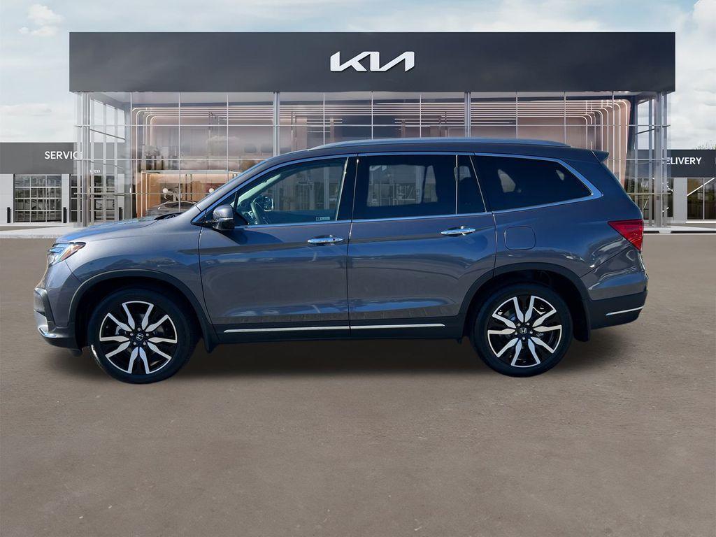 used 2021 Honda Pilot car, priced at $33,998