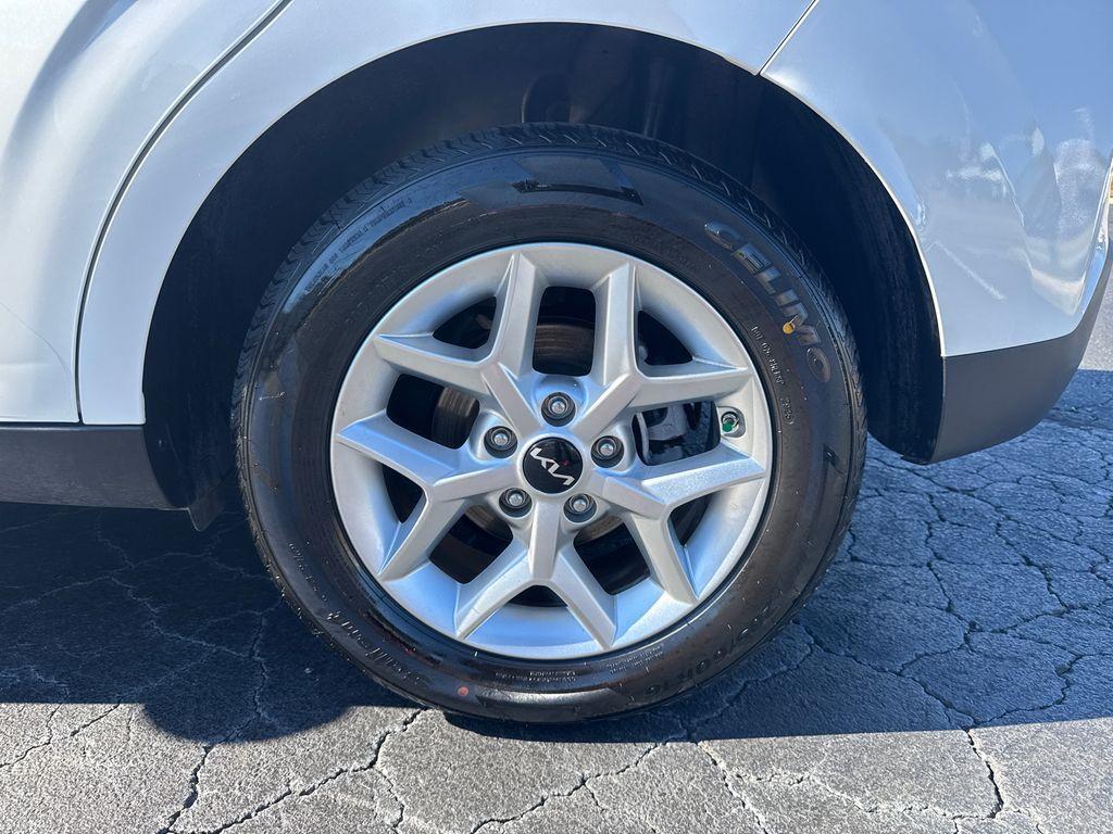 used 2024 Kia Soul car, priced at $15,898