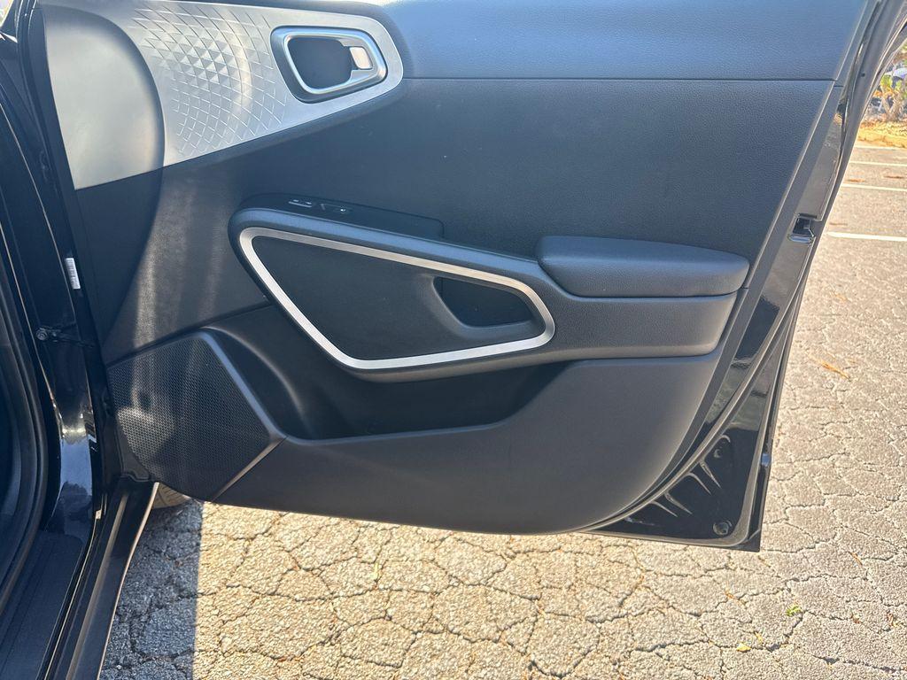 used 2024 Kia Soul car, priced at $16,898