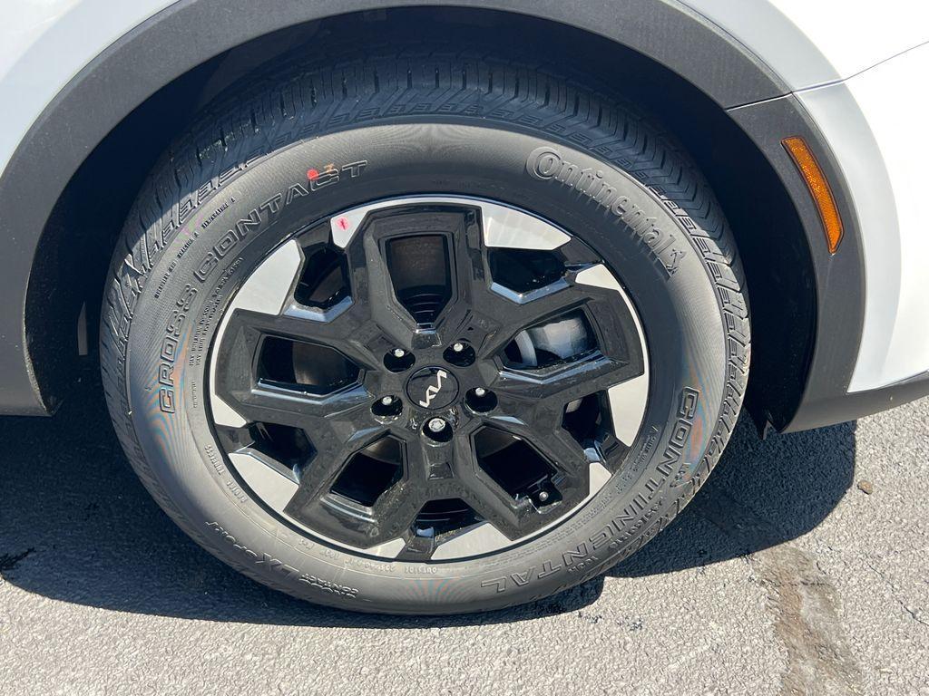 new 2025 Kia Sorento car, priced at $36,480