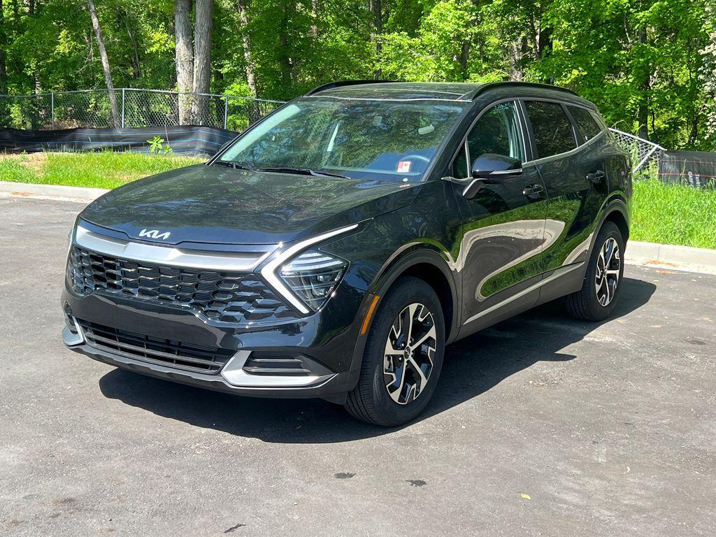 new 2025 Kia Sportage car, priced at $32,576