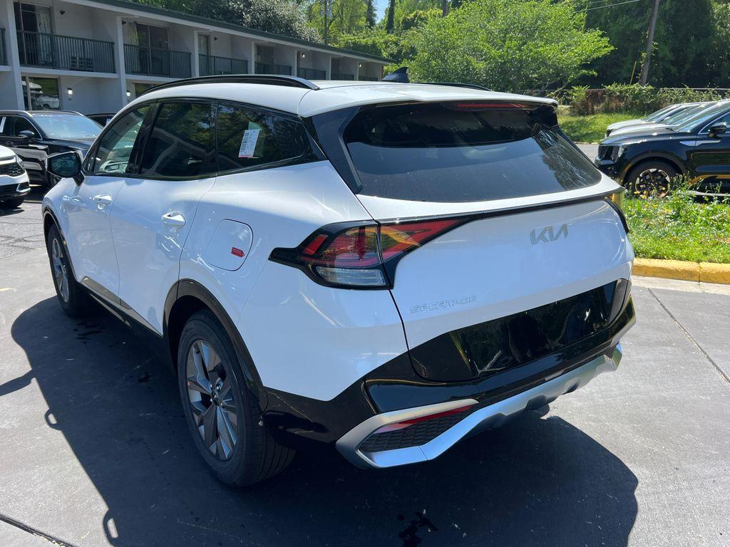 new 2025 Kia Sportage car, priced at $33,207
