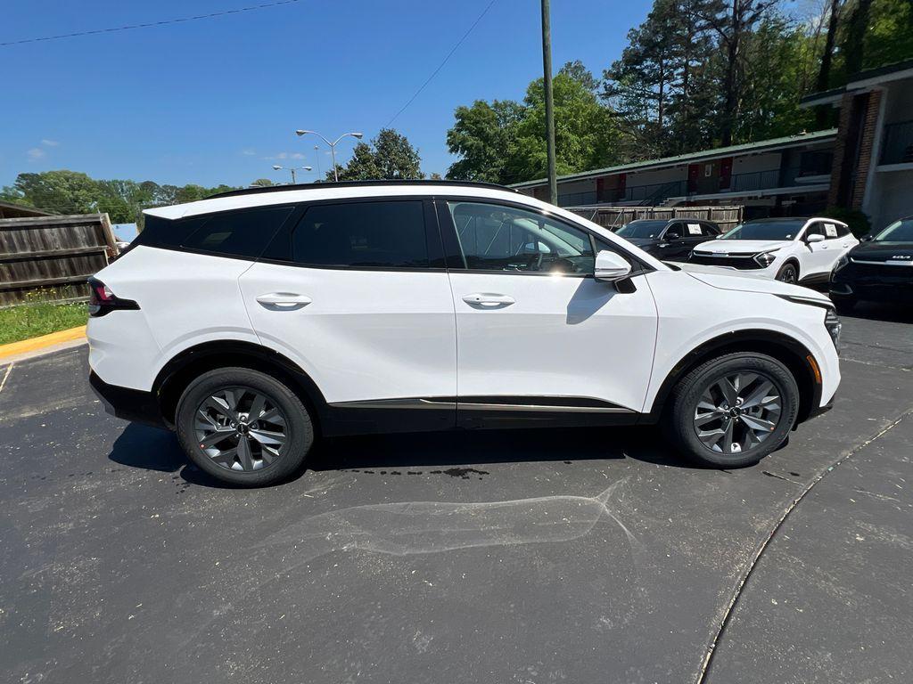 new 2025 Kia Sportage car, priced at $33,207