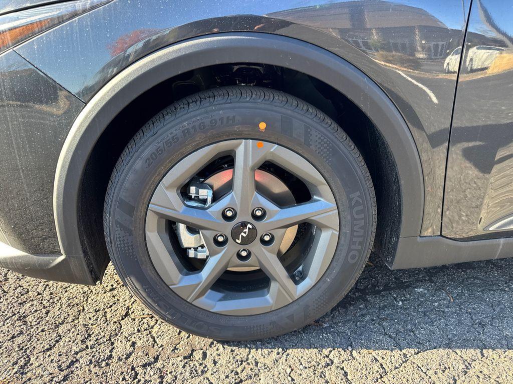 new 2025 Kia K4 car, priced at $23,380