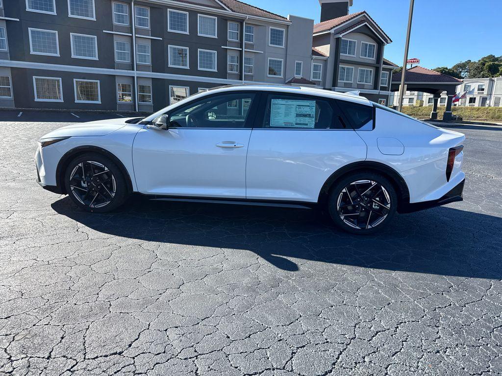 new 2025 Kia K4 car, priced at $28,025
