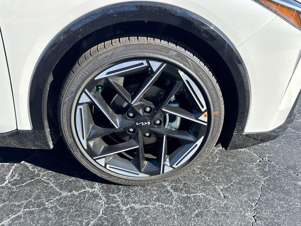 new 2025 Kia K4 car, priced at $28,025