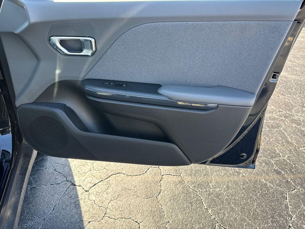 new 2025 Kia K4 car, priced at $24,211