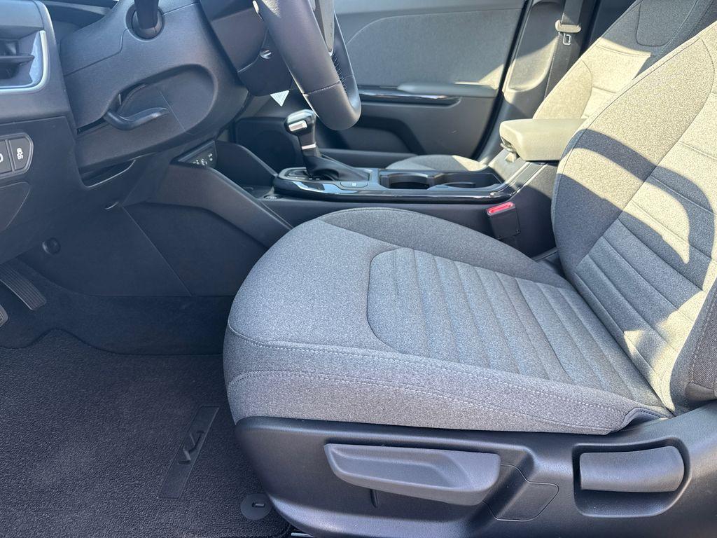 new 2025 Kia K4 car, priced at $24,211