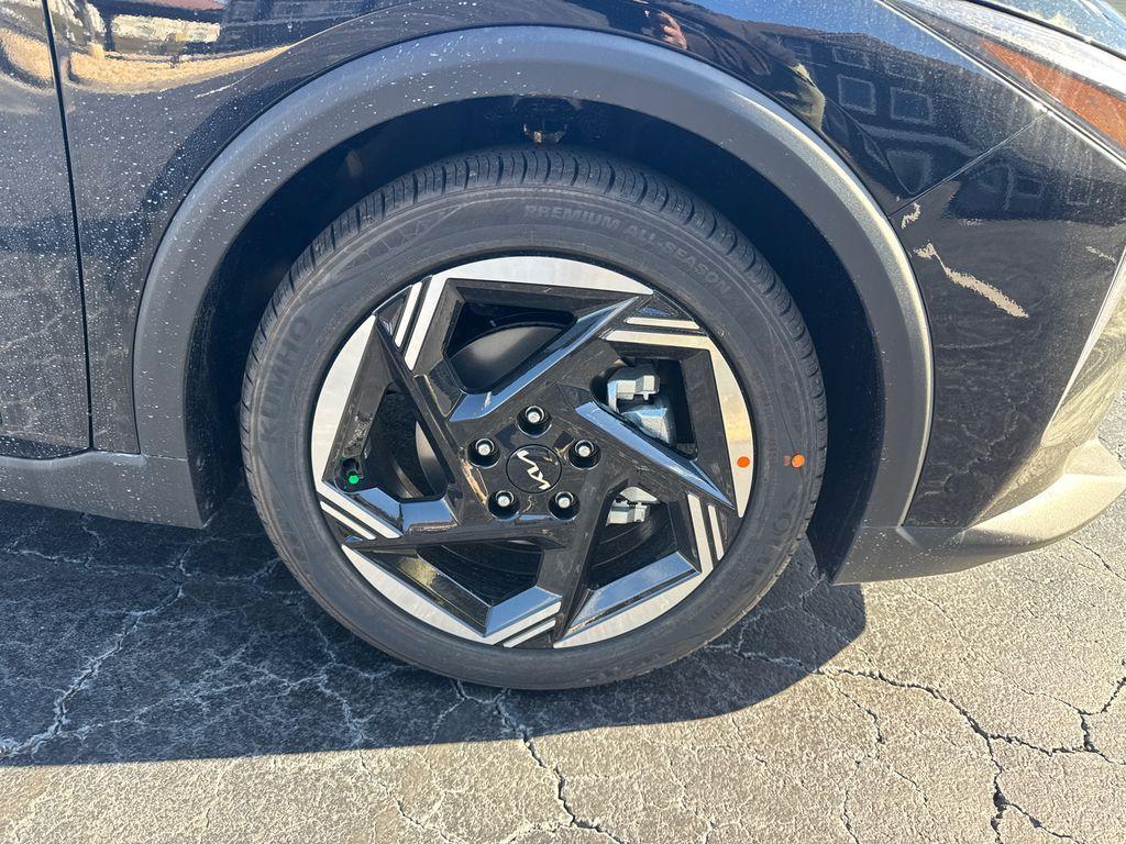 new 2025 Kia K4 car, priced at $24,211
