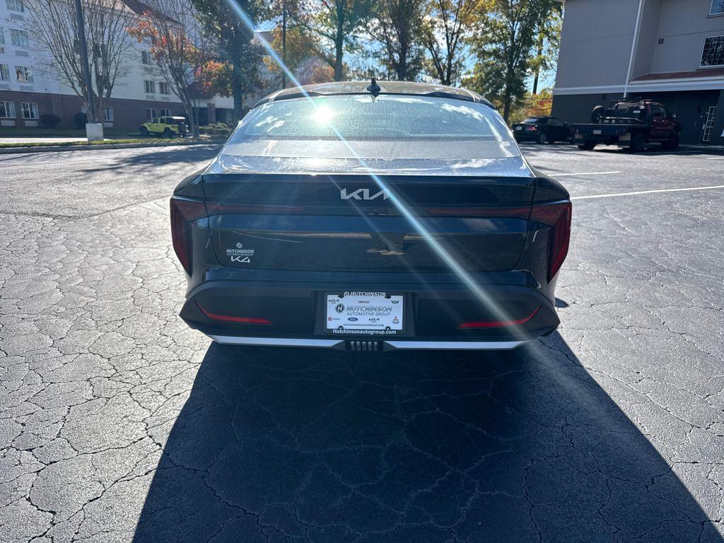 new 2025 Kia K4 car, priced at $24,211