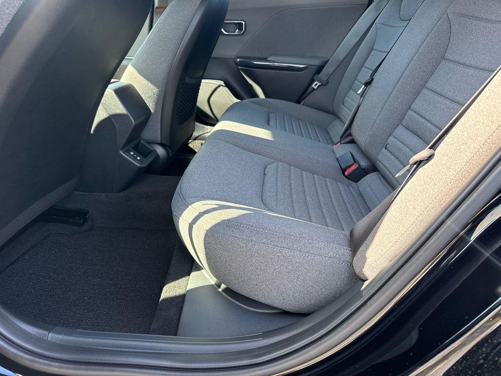 new 2025 Kia K4 car, priced at $24,211