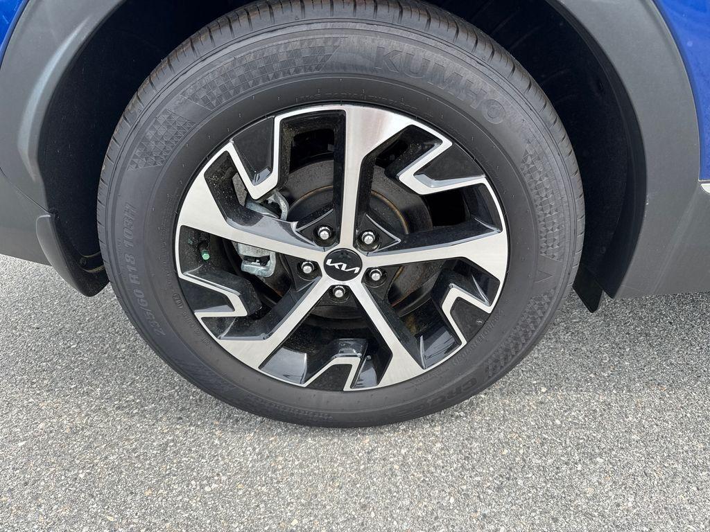 new 2024 Kia Sportage car, priced at $30,925
