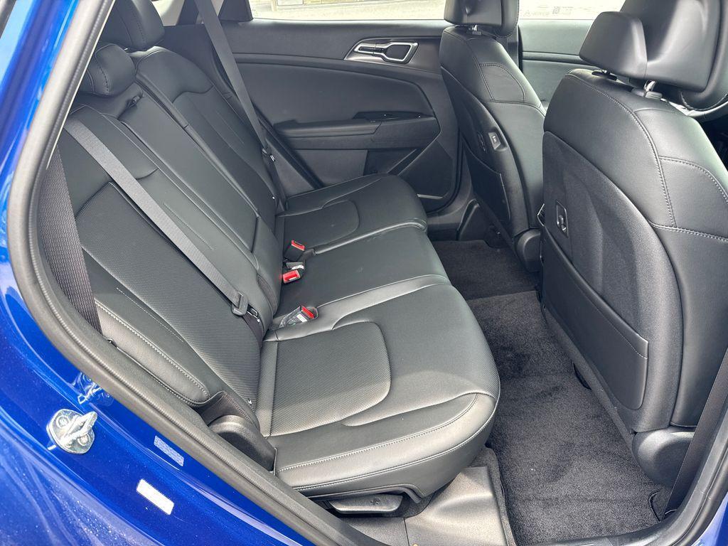 new 2024 Kia Sportage car, priced at $30,925