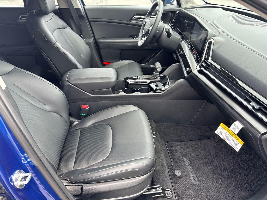new 2024 Kia Sportage car, priced at $30,925