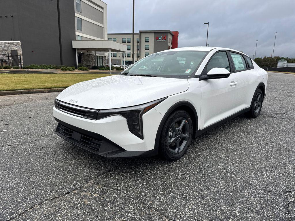 new 2025 Kia K4 car, priced at $23,878