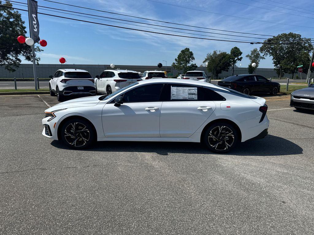 new 2026 Kia K5 car