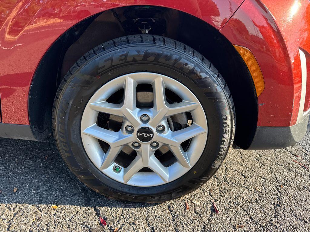 used 2024 Kia Soul car, priced at $16,898