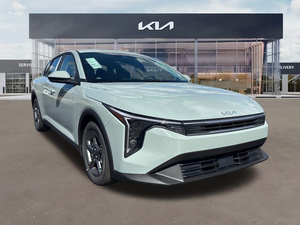 new 2025 Kia K4 car, priced at $23,384