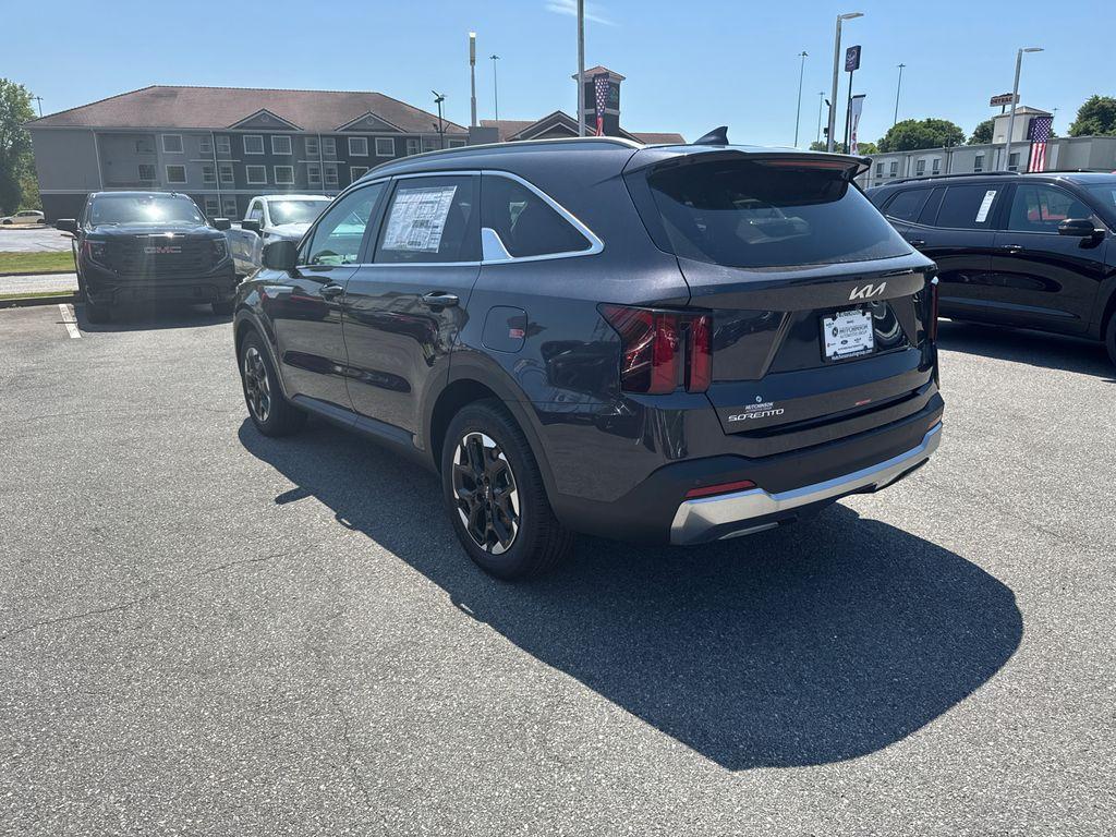 new 2025 Kia Sorento car, priced at $36,385