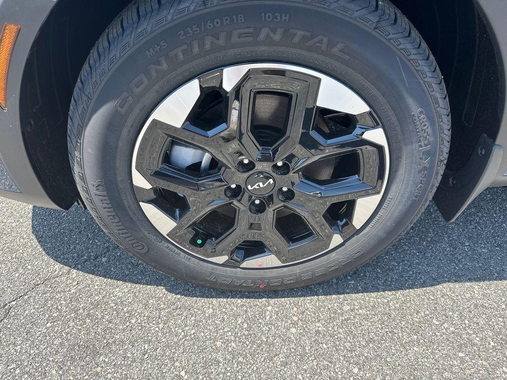 new 2025 Kia Sorento car, priced at $36,585