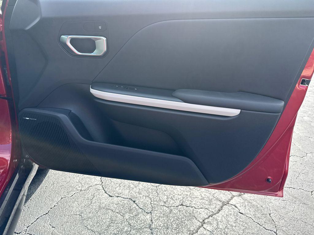 new 2025 Kia K4 car, priced at $28,377