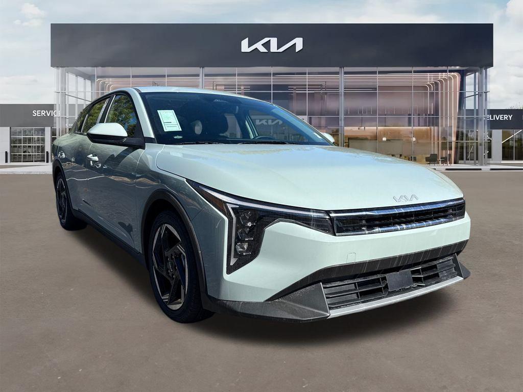 new 2025 Kia K4 car, priced at $24,330