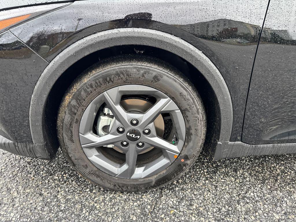 new 2025 Kia K4 car, priced at $23,503