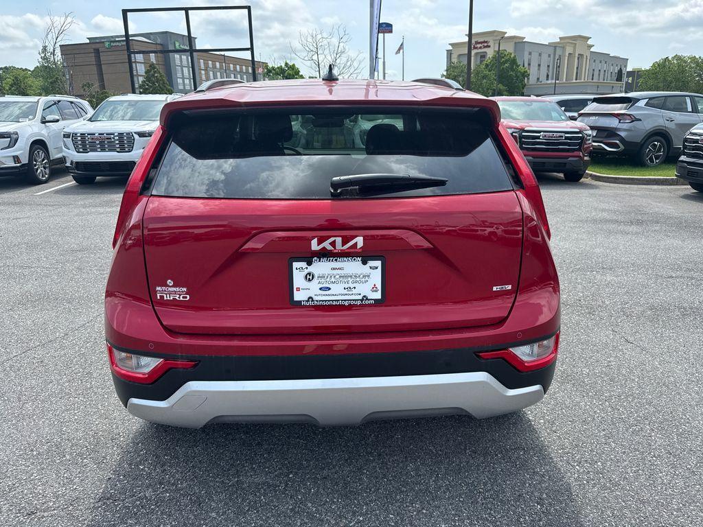 new 2025 Kia Niro car, priced at $30,310