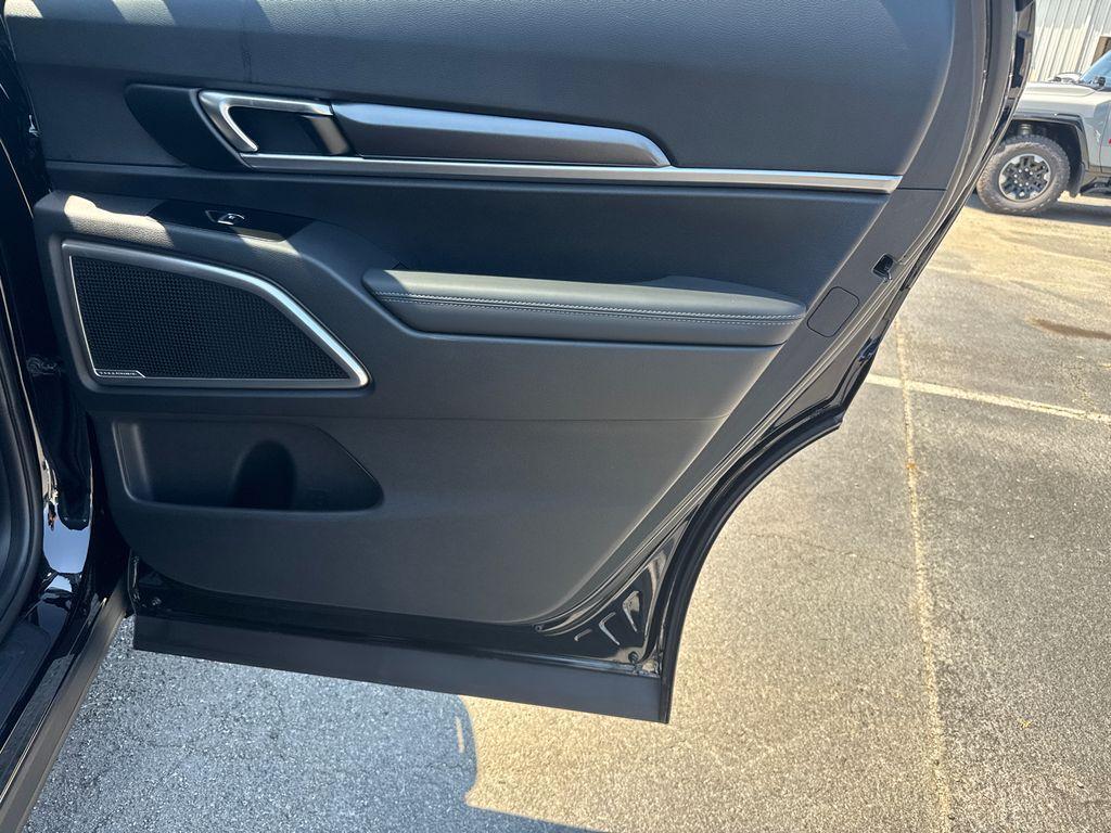 new 2025 Kia Telluride car, priced at $36,817