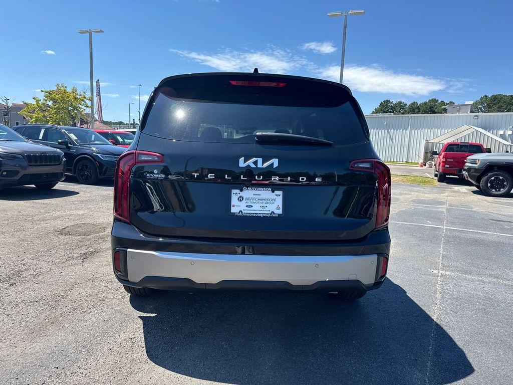 new 2025 Kia Telluride car, priced at $36,817