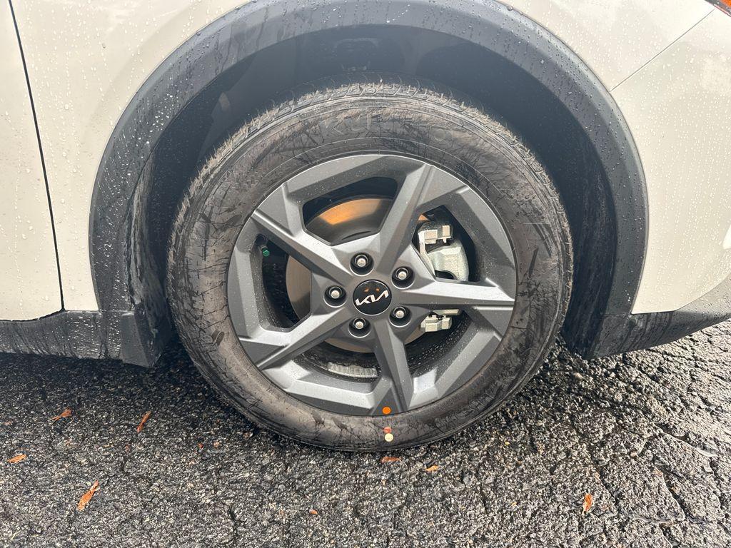 new 2025 Kia K4 car, priced at $23,760