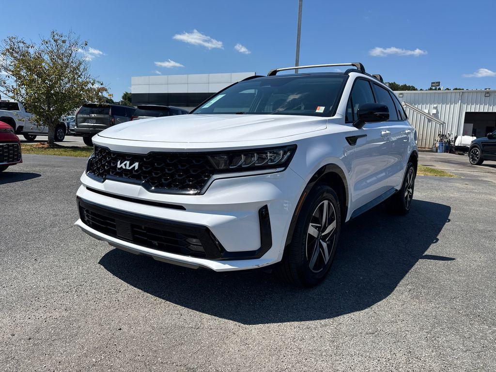 used 2022 Kia Sorento car, priced at $22,698