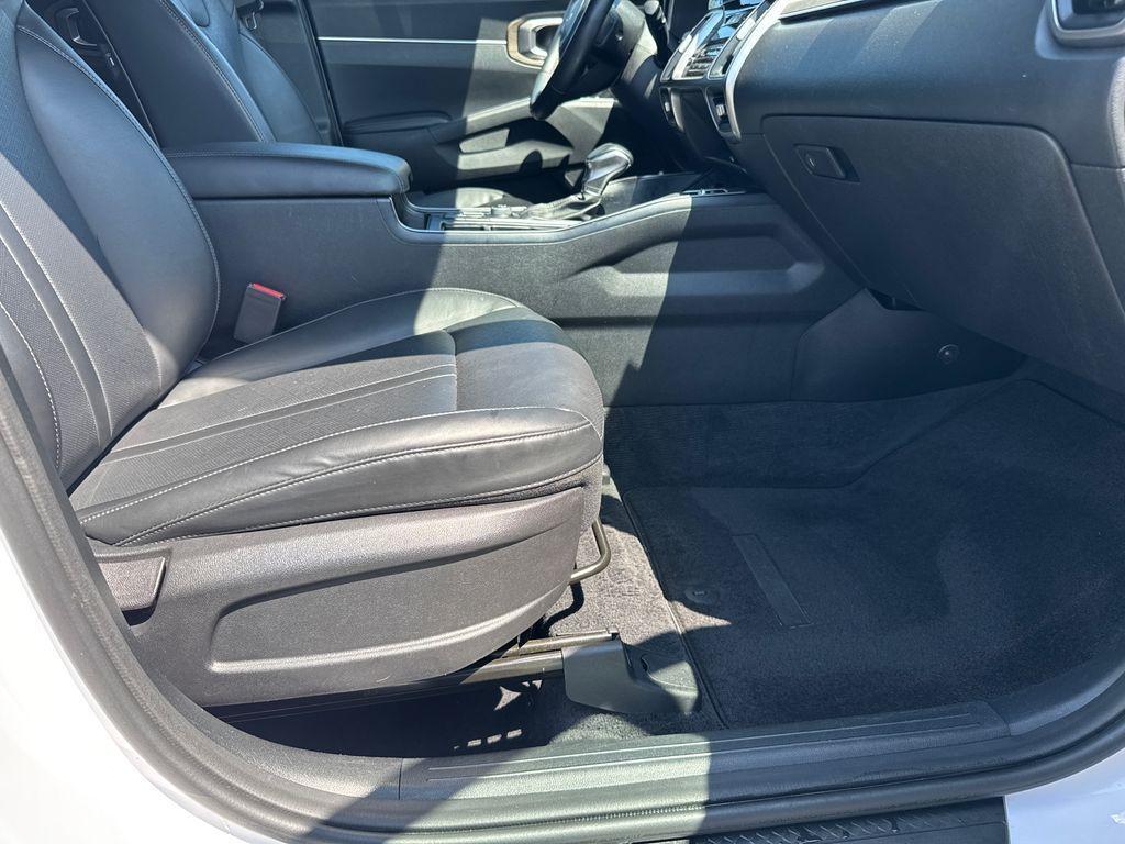 used 2022 Kia Sorento car, priced at $22,698
