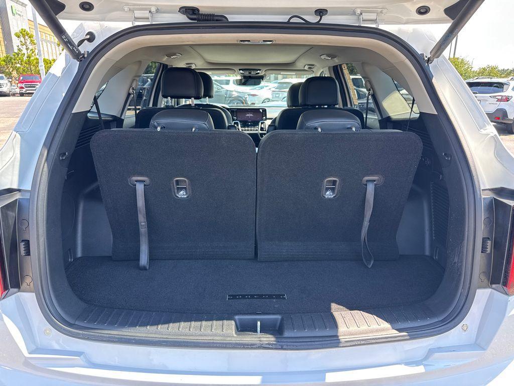 used 2022 Kia Sorento car, priced at $22,698