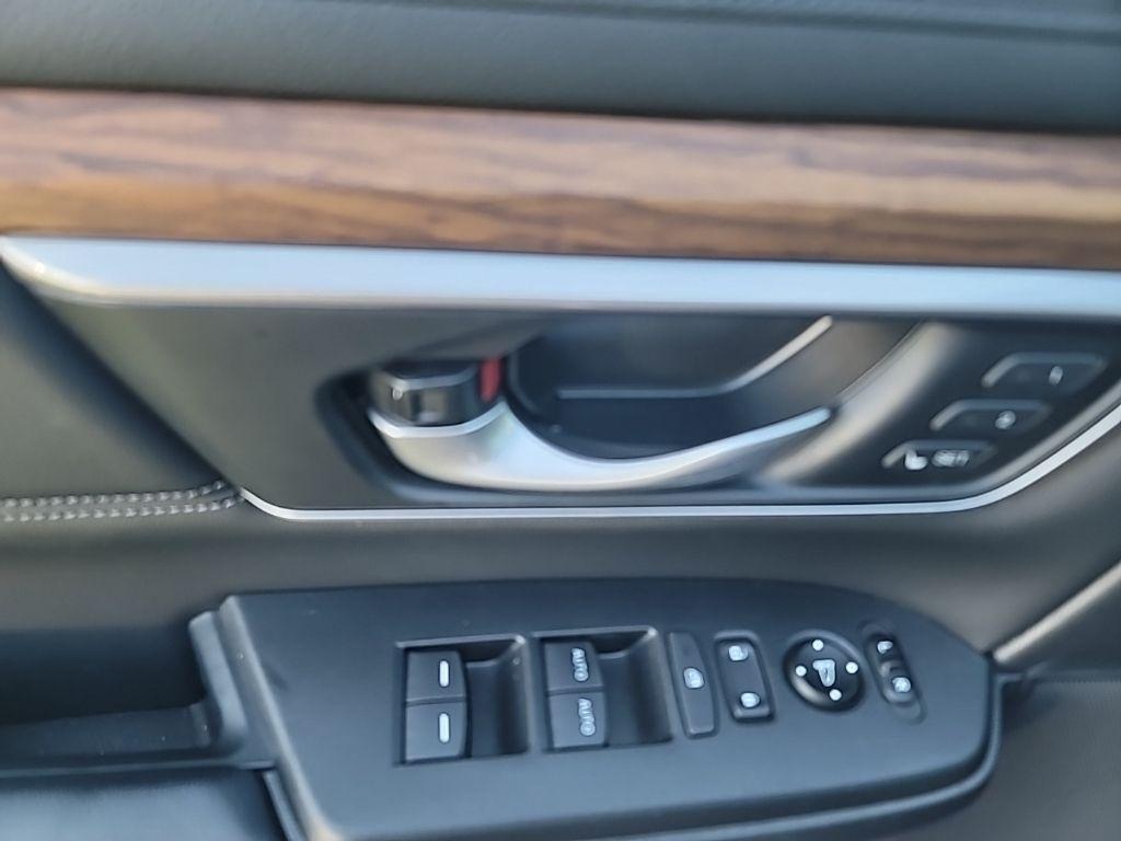 used 2020 Honda CR-V car, priced at $25,998