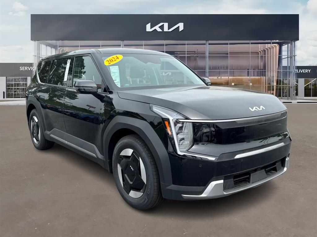 new 2024 Kia EV9 car, priced at $54,825