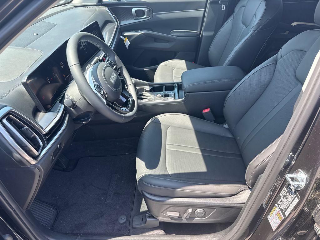 new 2025 Kia Sorento car, priced at $36,271