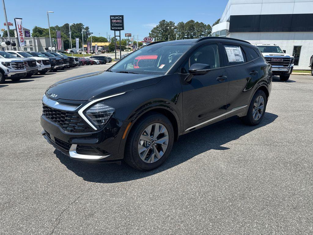 new 2025 Kia Sportage car, priced at $33,074