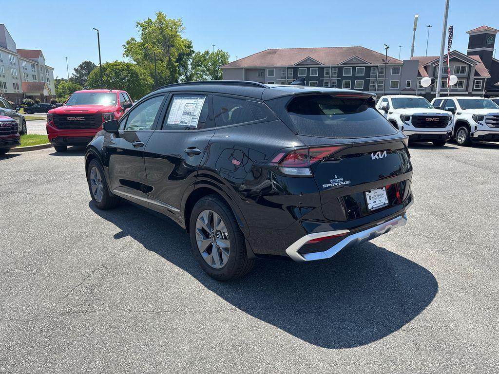 new 2025 Kia Sportage car, priced at $33,074
