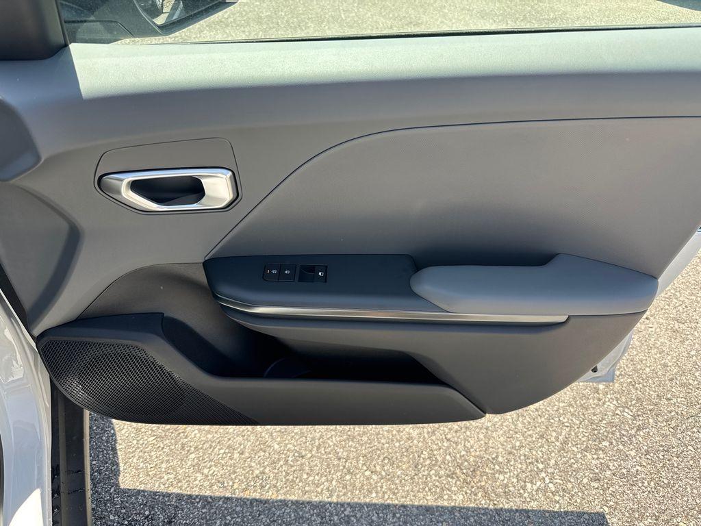 new 2025 Kia K4 car, priced at $23,688