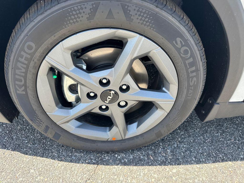 new 2025 Kia K4 car, priced at $23,688
