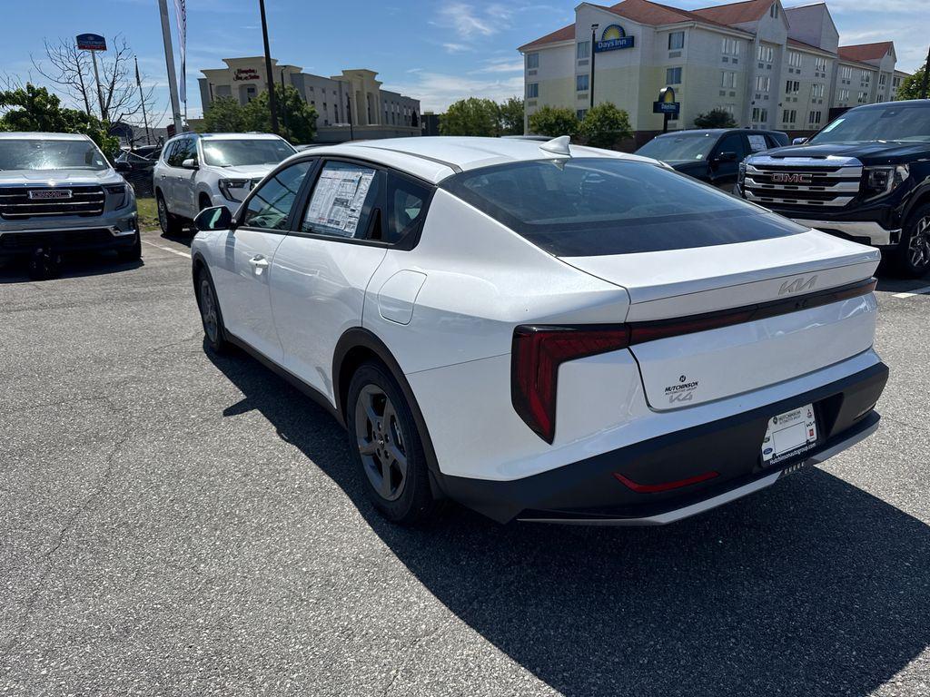 new 2025 Kia K4 car, priced at $23,688