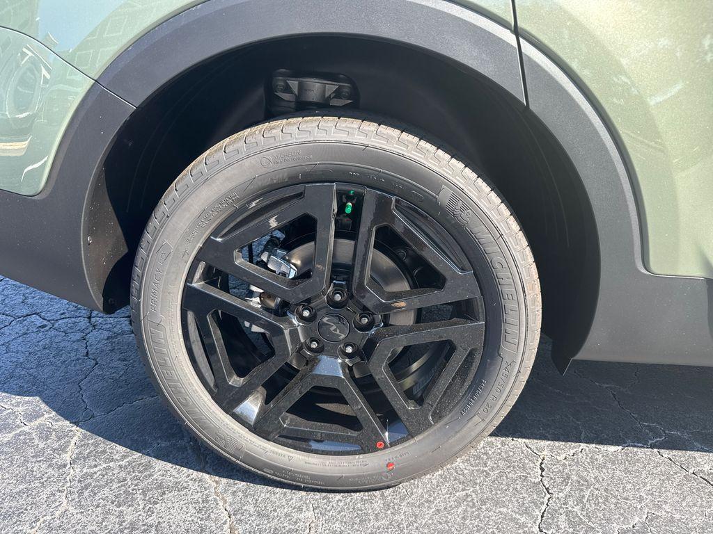 new 2025 Kia Telluride car, priced at $52,720