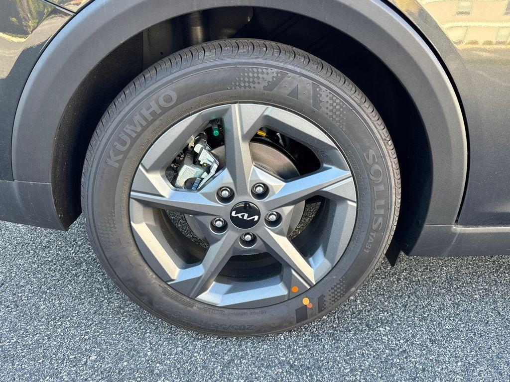new 2025 Kia K4 car, priced at $23,380