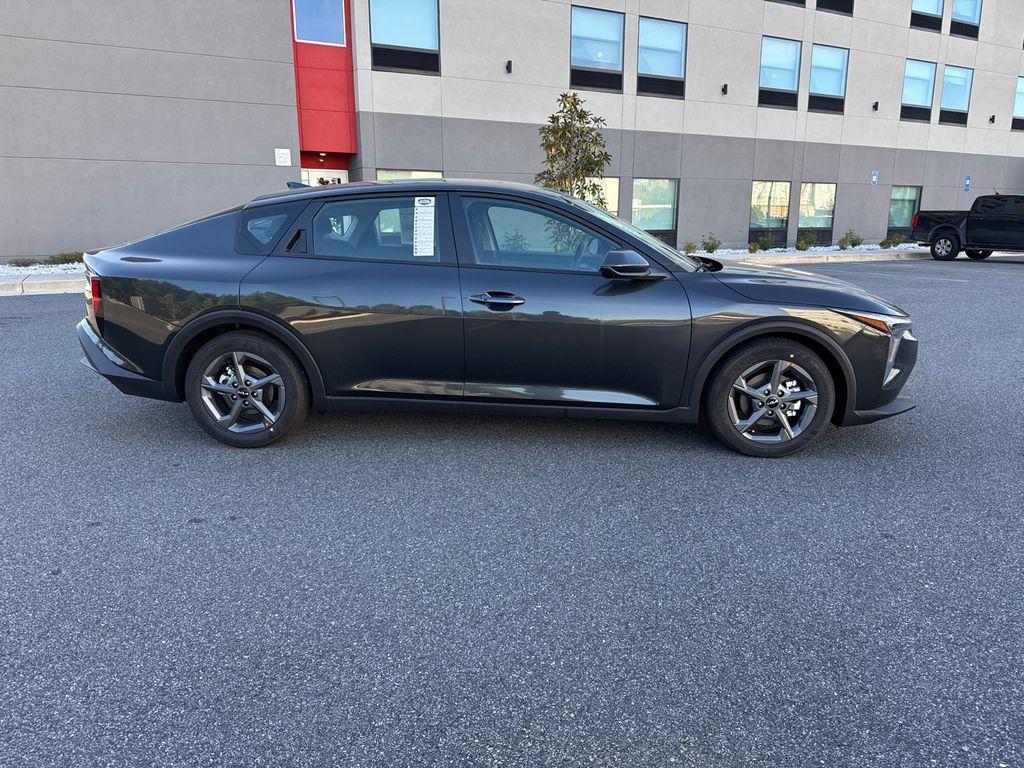 new 2025 Kia K4 car, priced at $23,380