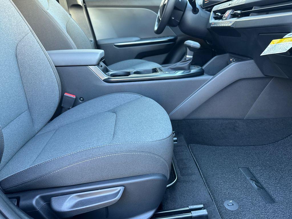 new 2025 Kia K4 car, priced at $23,380