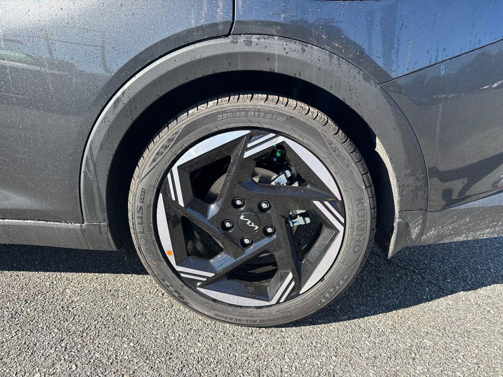 new 2025 Kia K4 car, priced at $24,562